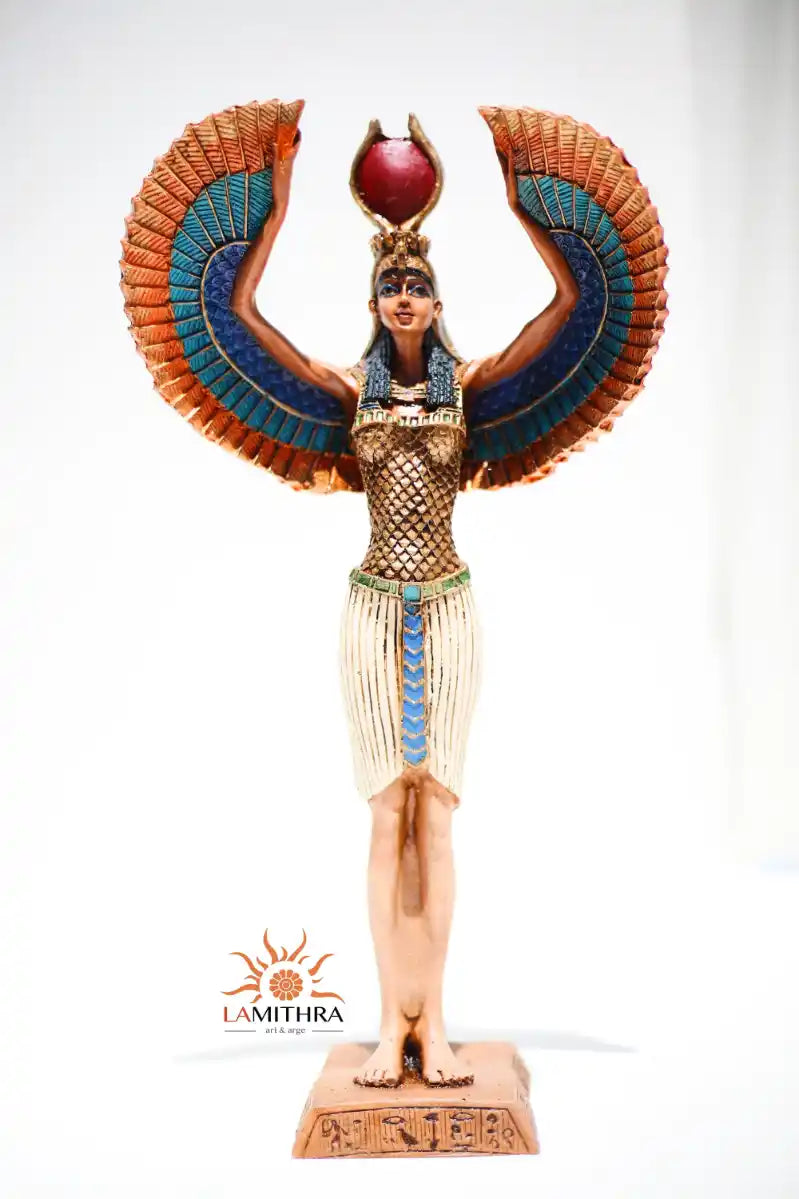Statue de la déesse Isis