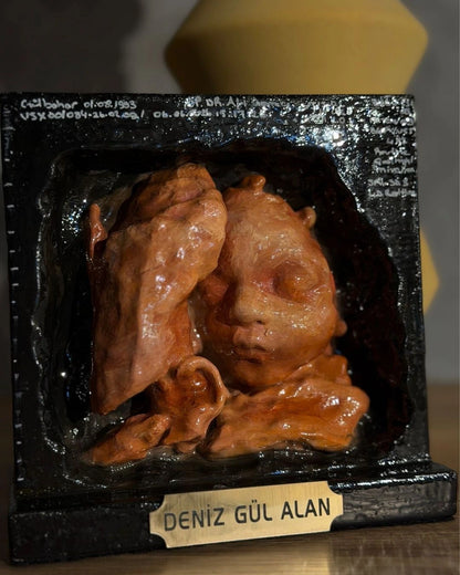 Kişiye özel 3D ultrason görüntüsünden hazırlanan el yapımı bebek anı heykeli ve biblosu, Lamithra Art.
