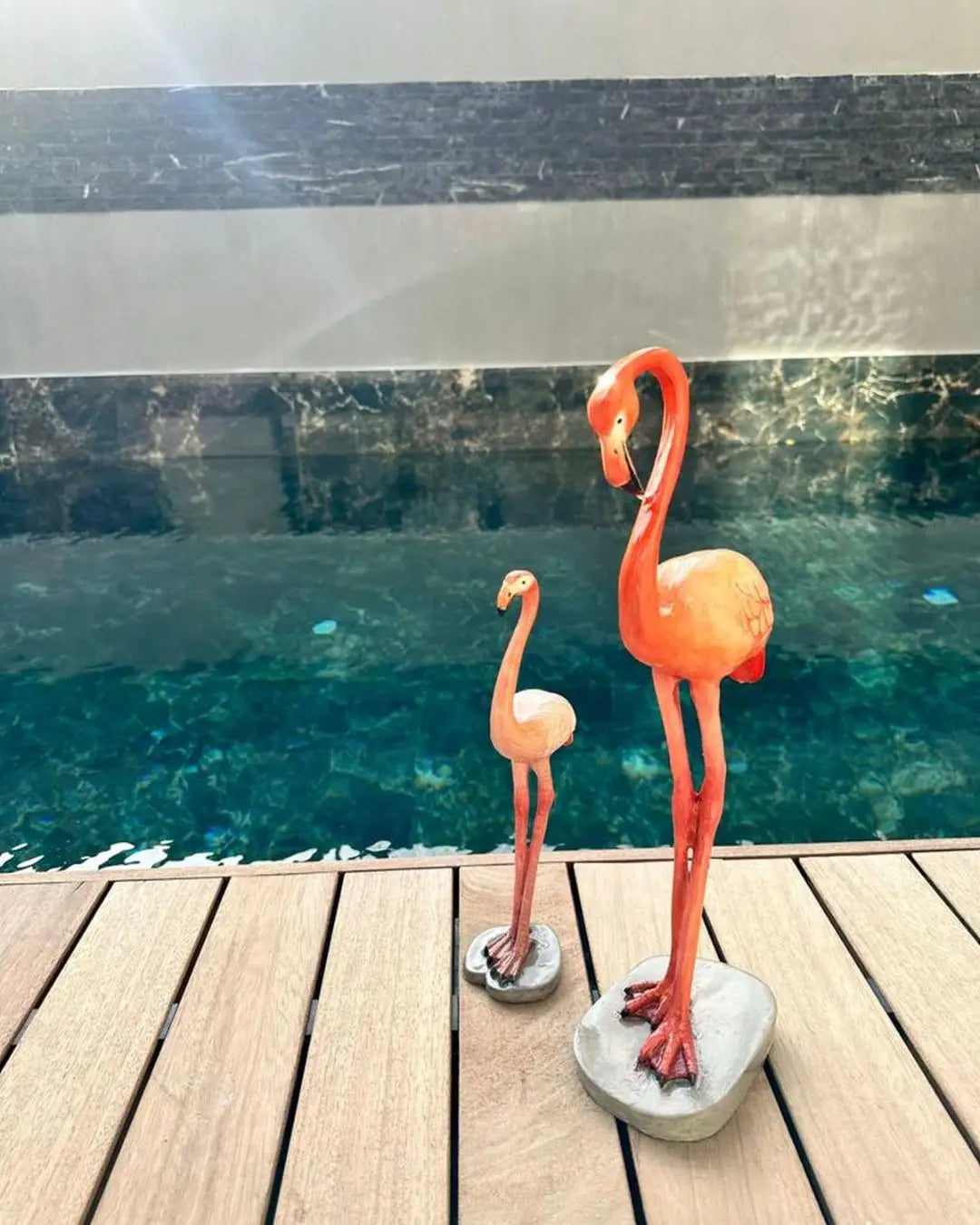 Flamingo Heykel Seti 2'li – Bahçe & Havuz Kenarı Tropikal Dekor Figürü - Lamithra Art & Ar-Ge