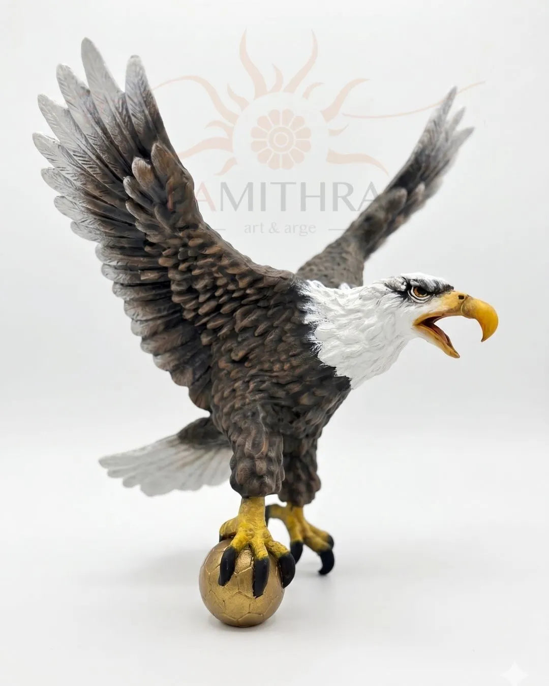 Beşiktaş Kartal Heykeli | Kişiye Özel İsimli Dekoratif Heykel - Lamithra Art - Lamithra Art & Ar-Ge