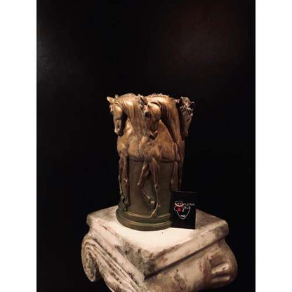 Horse Vase Sculpture Görsel 2 ürün fotoğrafı — Lamithra Art
