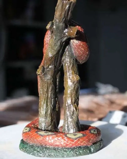Red Snake Statue Görsel 4 ürün fotoğrafı — Lamithra Art