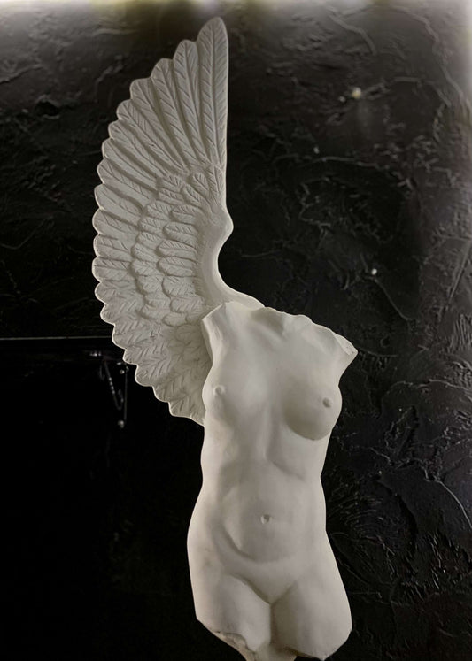 Melek tors heEl yapımı melek tors heykeli 120cm – fiber döküm lüks dekor figürü | Lamithra Artykeli 120cm - ön görünüm