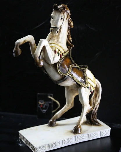 Prancing Horse Statue Görsel 6 ürün fotoğrafı — Lamithra Art